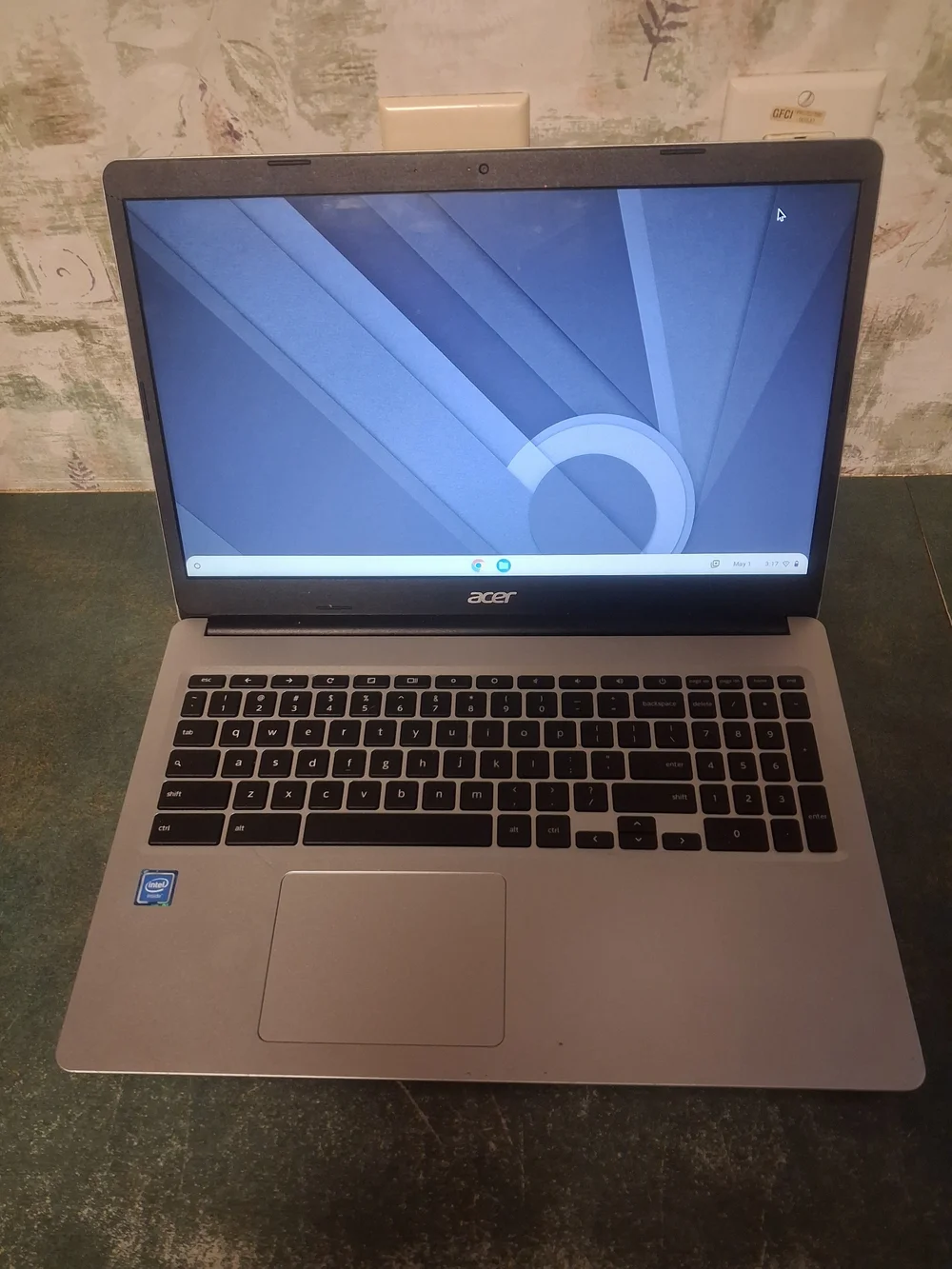 Acer Chromebook Laptop in Silver with Black Keyboard